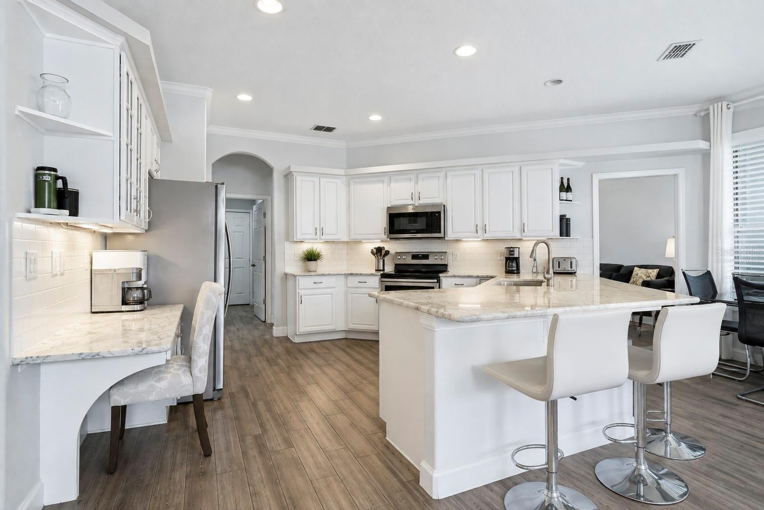 427 TIERRA VERDE LANE