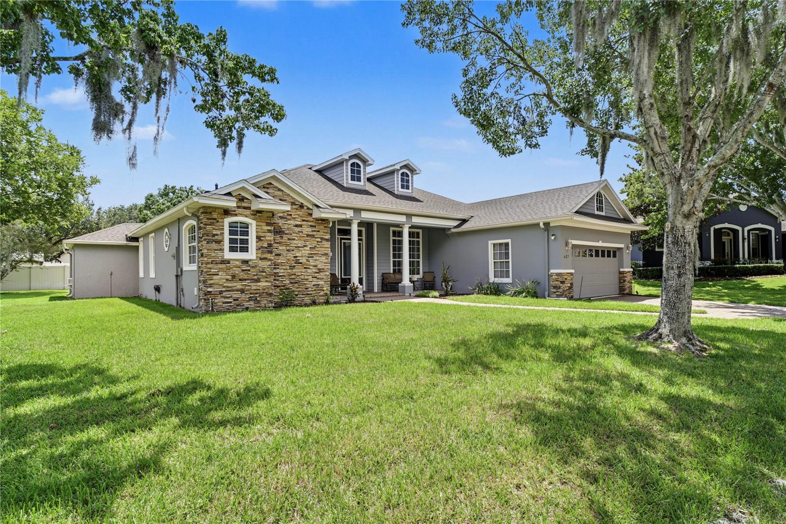 427 TIERRA VERDE LANE